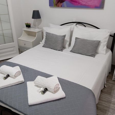 Demy'S Studio Apartment Acharavi  Exterior photo