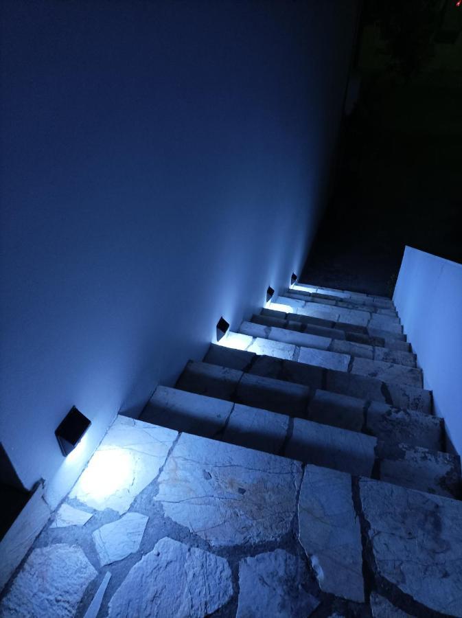 Demy'S Studio Apartment Acharavi  Exterior photo